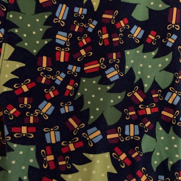 LULAROE Holiday Tree Print Leggings PANTS Tall & Curvy Stretch Knit, Black Green - Picture 4 of 6